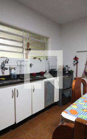 Casa à venda com 270m², 3 quartos e 1 vagacozinha