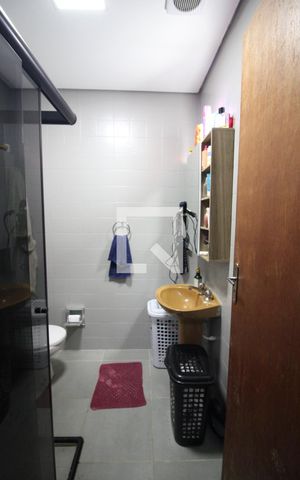 Casa à venda com 270m², 3 quartos e 1 vagabanheiro 1