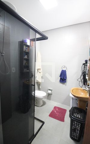 Casa à venda com 270m², 3 quartos e 1 vagabanheiro 1
