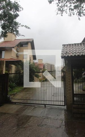 Casa de condomínio à venda com 120m², 3 quartos e 1 vagaFachada