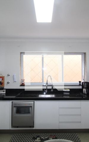 Casa à venda com 172m², 3 quartos e sem vagaCozinha