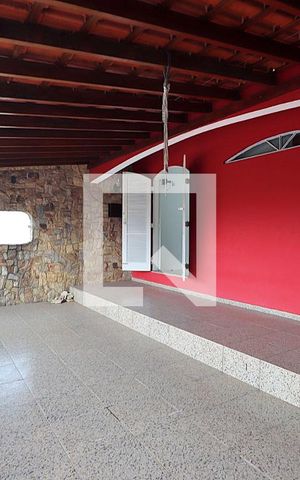 Casa à venda com 332m², 3 quartos e 2 vagasVaranda da Suíte 1