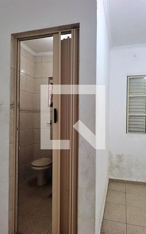 Casa à venda com 332m², 3 quartos e 2 vagasEdícula - Quarto