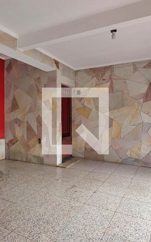 Casa à venda com 332m², 3 quartos e 2 vagasGaragem