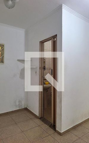 Casa à venda com 332m², 3 quartos e 2 vagasEdícula - Quarto