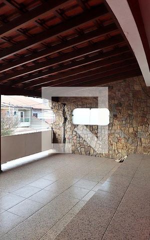 Casa à venda com 332m², 3 quartos e 2 vagasVaranda da Suíte 1