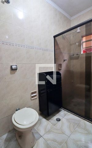 Casa à venda com 332m², 3 quartos e 2 vagasBanheiro Social