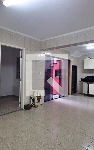 Casa à venda com 332m², 3 quartos e 2 vagasEdícula - Sala/Cozinha