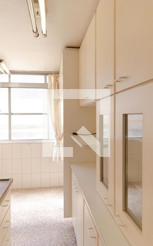 Apartamento à venda com 62m², 2 quartos e 2 vagasCozinha