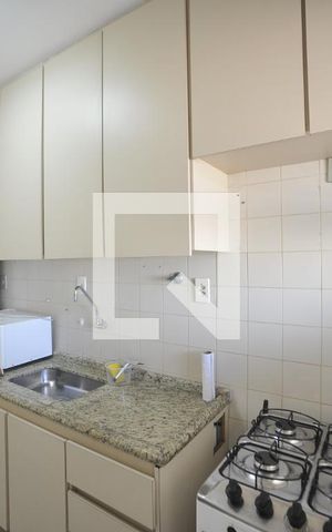 Apartamento para alugar com 98m², 3 quartos e 1 vagaCozinha