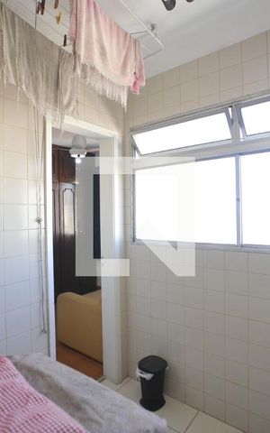 Apartamento para alugar com 98m², 3 quartos e 1 vagaÁrea de Serviço