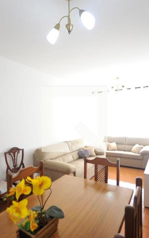 Apartamento para alugar com 98m², 3 quartos e 1 vagaSala