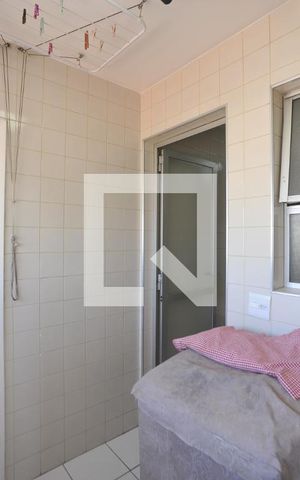 Apartamento para alugar com 98m², 3 quartos e 1 vagaÁrea de Serviço