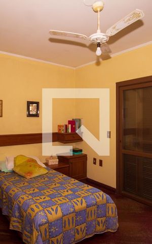 Casa à venda com 266m², 4 quartos e 3 vagas Casa à venda com 266m², 4 quartos e 3 vagasQuarto 1