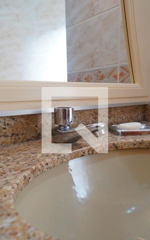Apartamento para alugar com 191m², 3 quartos e 3 vagasBanheiro 1 lavabo 