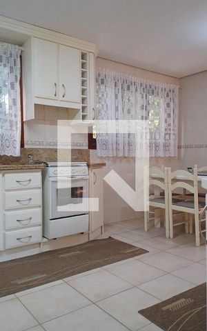 Apartamento para alugar com 191m², 3 quartos e 3 vagasCozinha 