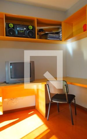 Apartamento para alugar com 191m², 3 quartos e 3 vagasEscritório 