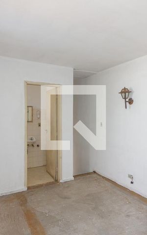Casa à venda com 477m², 5 quartos e 4 vagas Casa à venda com 477m², 5 quartos e 4 vagasStudio Quarto 1