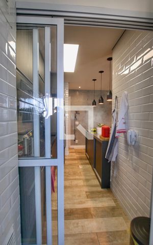 Apartamento à venda com 68m², 2 quartos e 2 vagasÁrea de Serviço