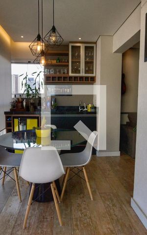 Apartamento à venda com 68m², 2 quartos e 2 vagasVaranda