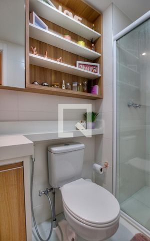 Apartamento à venda com 68m², 2 quartos e 2 vagasQuarto 2 - Suíte