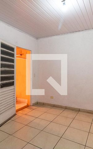 Casa à venda com 370m², 6 quartos e 5 vagas Casa à venda com 370m², 6 quartos e 5 vagasCasa 3 Quarto 2