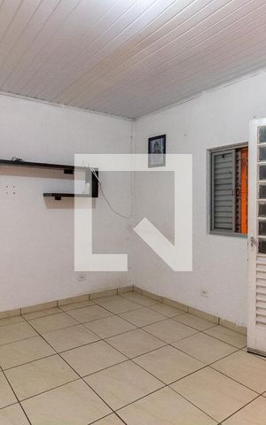 Casa à venda com 370m², 6 quartos e 5 vagas Casa à venda com 370m², 6 quartos e 5 vagasCasa 3 Quarto 2