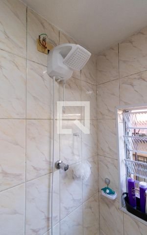 Casa à venda com 250m², 5 quartos e 5 vagasEdícula - Banheiro 2