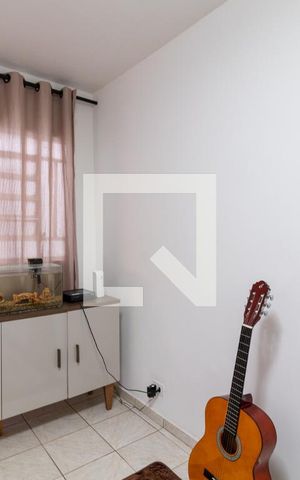 Casa à venda com 250m², 5 quartos e 5 vagasEdícula - Sala de Televisão