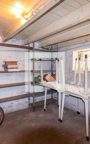 Casa à venda com 250m², 5 quartos e 5 vagasDepósito/Porão