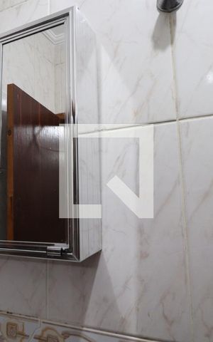 Casa para alugar com 73m², 3 quartos e 2 vagasBanheiro da Suíte
