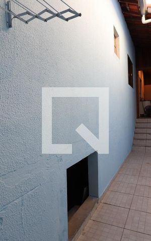 Casa para alugar com 73m², 3 quartos e 2 vagasCorredor