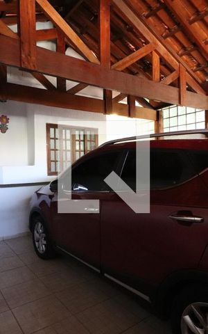 Casa para alugar com 73m², 3 quartos e 2 vagasGaragem