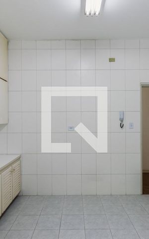 Apartamento à venda com 84m², 2 quartos e sem vaga Apartamento à venda com 84m², 2 quartos e sem vagaCozinha