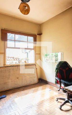 Casa à venda com 338m², 4 quartos e 2 vagasQuarto 2