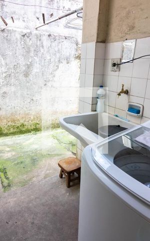 Casa à venda com 338m², 4 quartos e 2 vagasÁrea de Serviço
