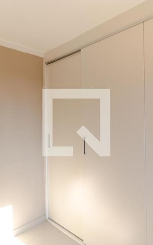 Apartamento à venda com 48m², 2 quartos e 1 vaga Apartamento à venda com 48m², 2 quartos e 1 vagaQuarto 01