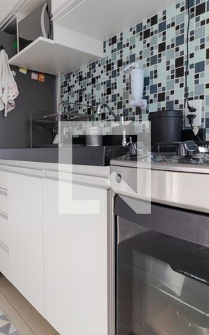 Apartamento à venda com 48m², 2 quartos e 1 vaga Apartamento à venda com 48m², 2 quartos e 1 vagaCozinha
