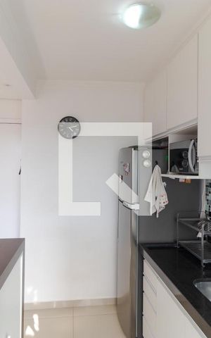 Apartamento à venda com 48m², 2 quartos e 1 vaga Apartamento à venda com 48m², 2 quartos e 1 vagaCozinha
