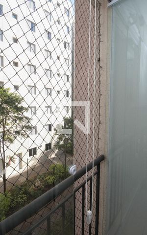 Apartamento à venda com 46m², 2 quartos e 1 vaga Apartamento à venda com 46m², 2 quartos e 1 vagaVaranda