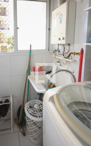 Apartamento à venda com 46m², 2 quartos e 1 vaga Apartamento à venda com 46m², 2 quartos e 1 vagaÁrea de Serviço