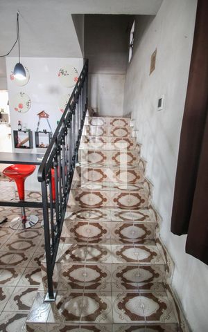Casa à venda com 125m², 3 quartos e 2 vagassala