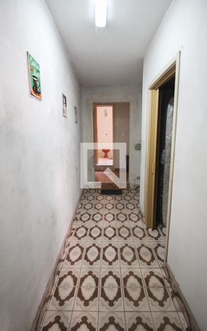 Casa à venda com 125m², 3 quartos e 2 vagascorredor 