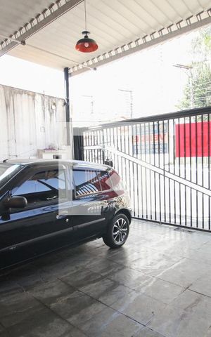 Casa à venda com 125m², 3 quartos e 2 vagasgaragem