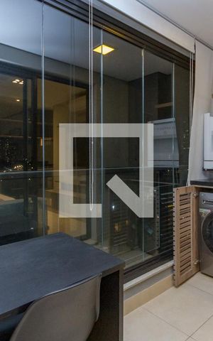 Apartamento para alugar com 42m², 1 quarto e 1 vaga Apartamento para alugar com 42m², 1 quarto e 1 vagaVaranda