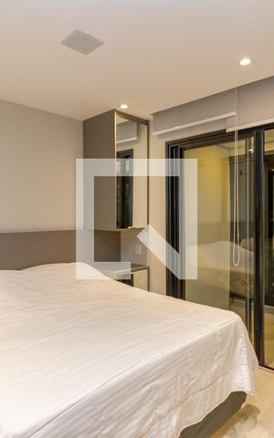 Apartamento para alugar com 42m², 1 quarto e 1 vaga Apartamento para alugar com 42m², 1 quarto e 1 vagaStudio
