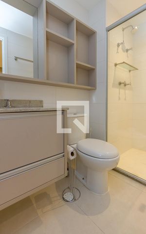 Apartamento para alugar com 42m², 1 quarto e 1 vaga Apartamento para alugar com 42m², 1 quarto e 1 vagaBanheiro