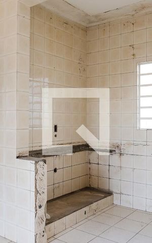 Casa à venda com 320m², 3 quartos e 1 vaga Casa à venda com 320m², 3 quartos e 1 vagaCozinha