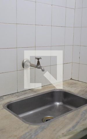 Studio para alugar com 44m², 1 quarto e 1 vaga Studio para alugar com 44m², 1 quarto e 1 vagaCozinha