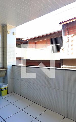 Casa à venda com 192m², 3 quartos e 1 vagaÁrea de Serviço